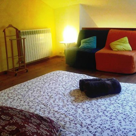 Apartamentos Saltarel-Lo Besalú Εξωτερικό φωτογραφία